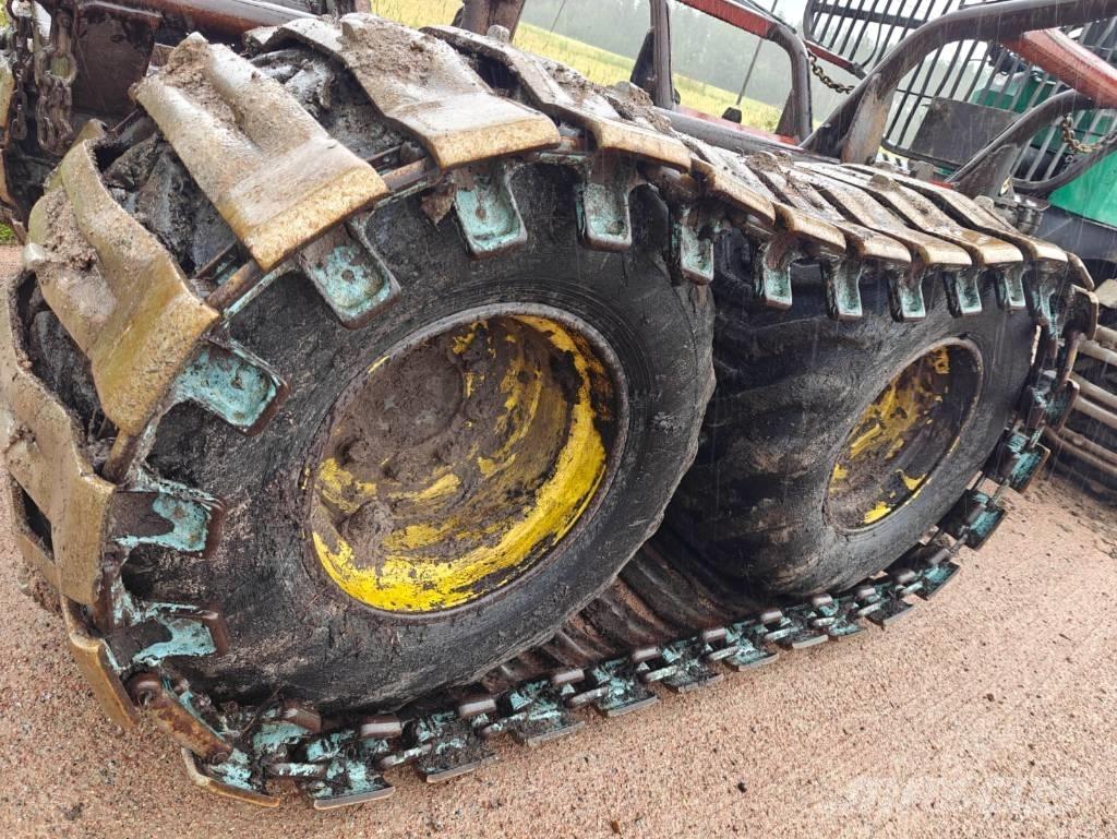 Timberjack 810 B Lassbærere