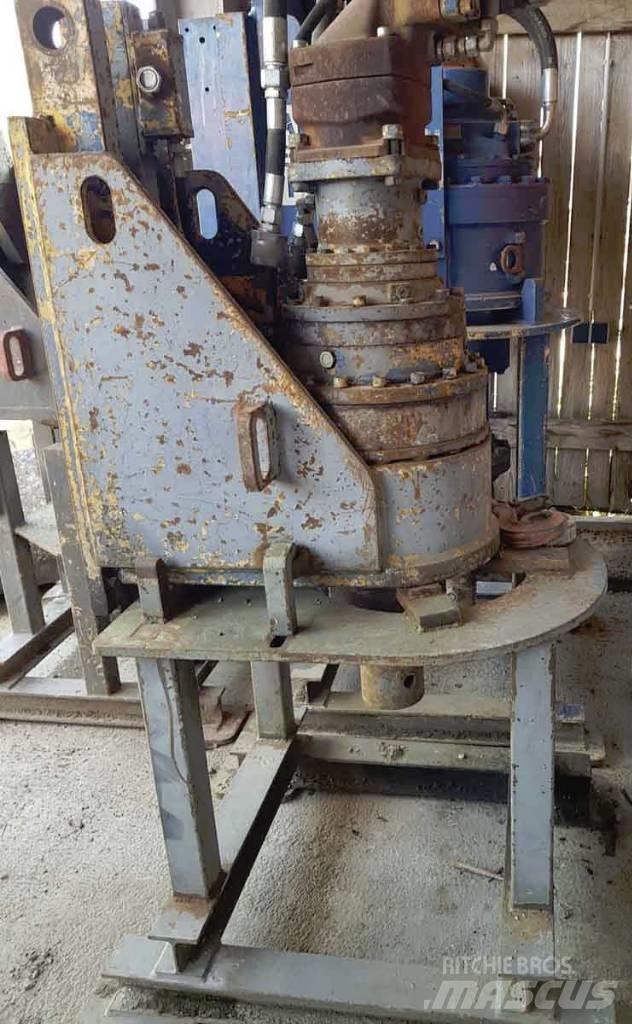 Sennebogen ZM19T Vibrohammere