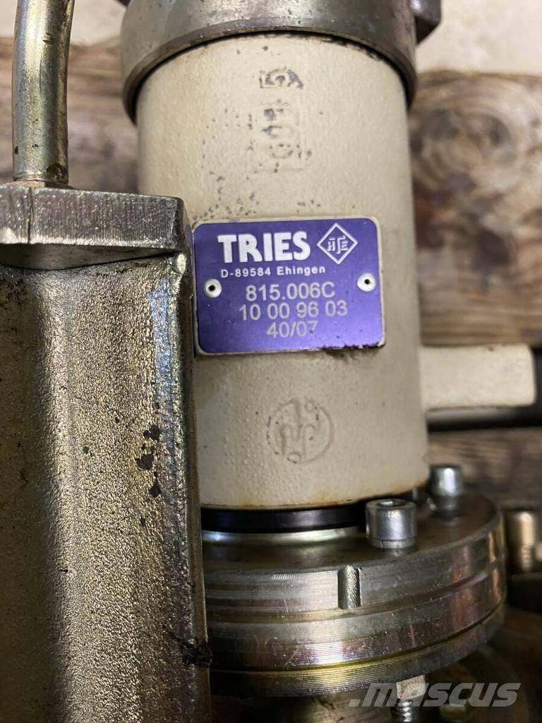 Liebherr A934C Hydraulikk
