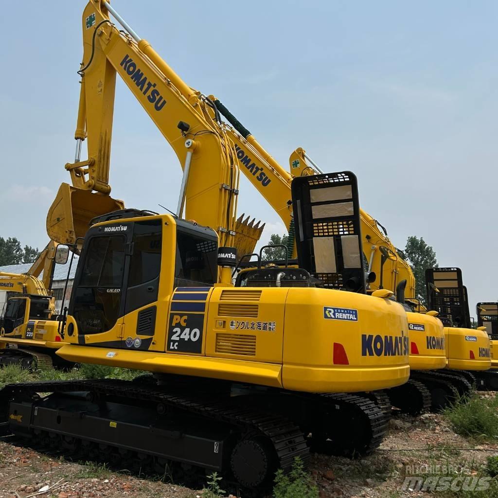Komatsu 240-8 Beltegraver
