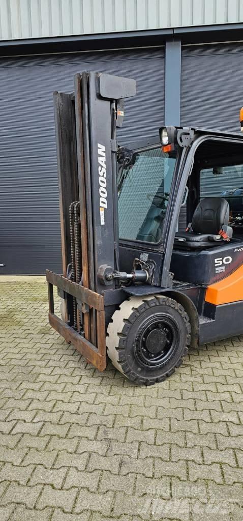 Doosan G50SC-5 Propan trucker