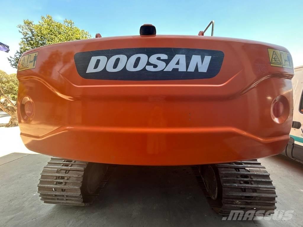 Doosan DX 225 Beltegraver