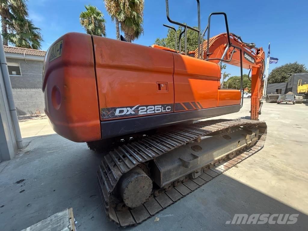 Doosan DX 225 Beltegraver