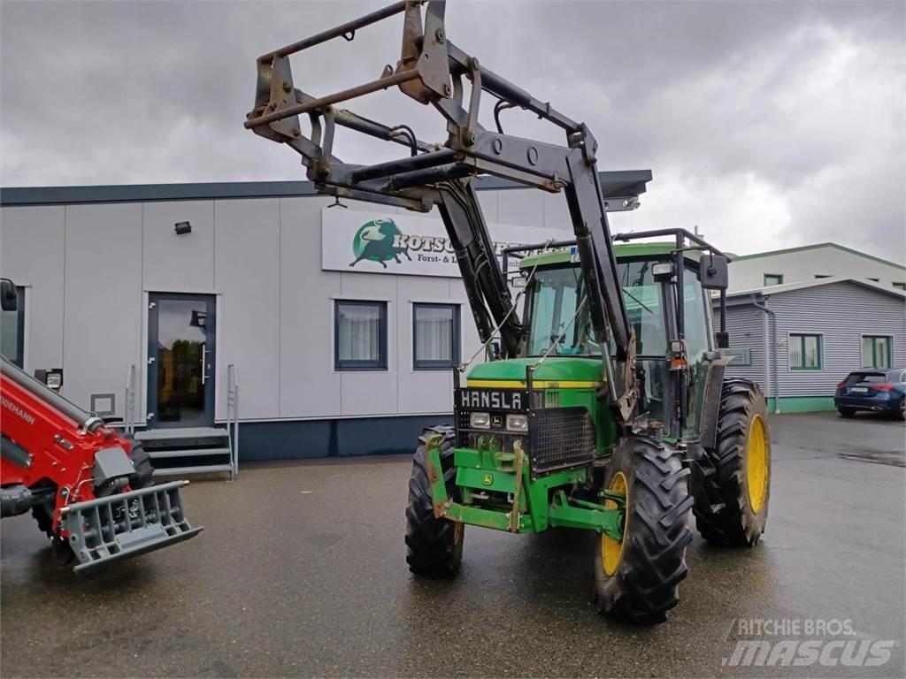 John Deere 6110SE Traktor med skogsutstyr