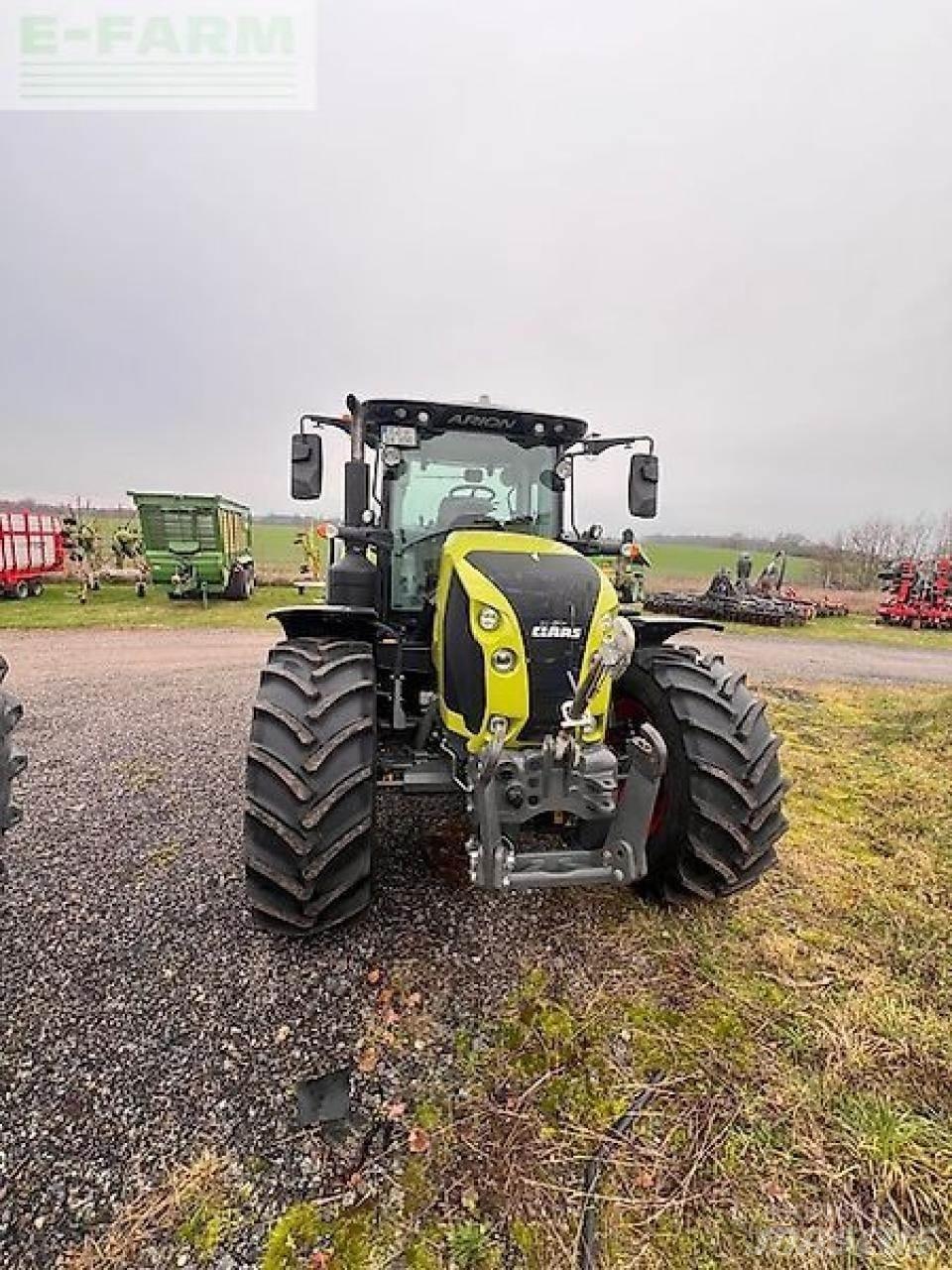 CLAAS arion 650 Traktorer