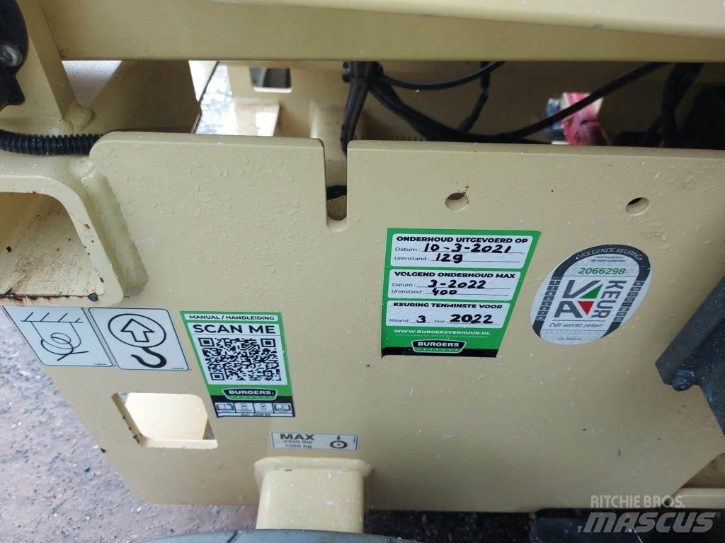 JLG 3246ES Sakselifter