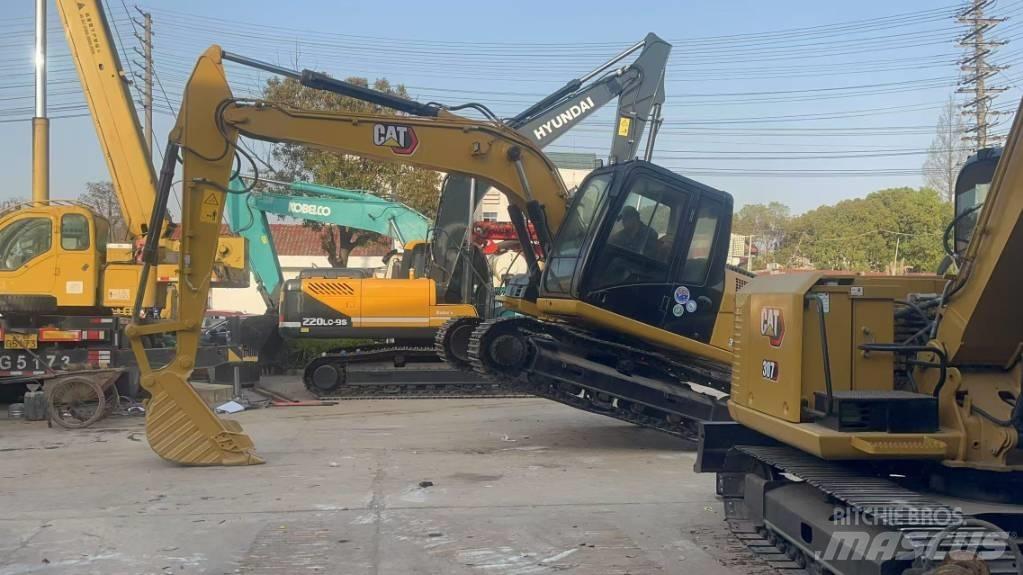 CAT 313 D Beltegraver
