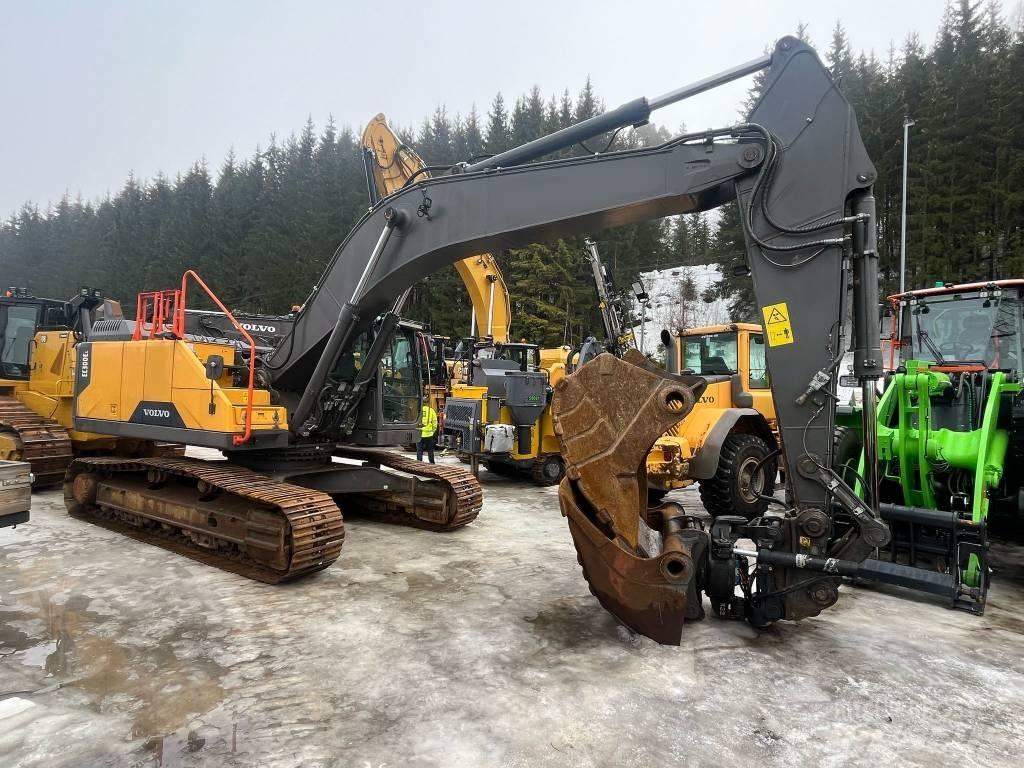 Volvo EC 300 E Beltegraver