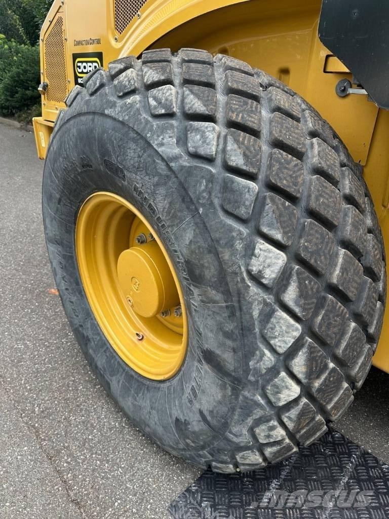 CAT CS 66 B Valsetog