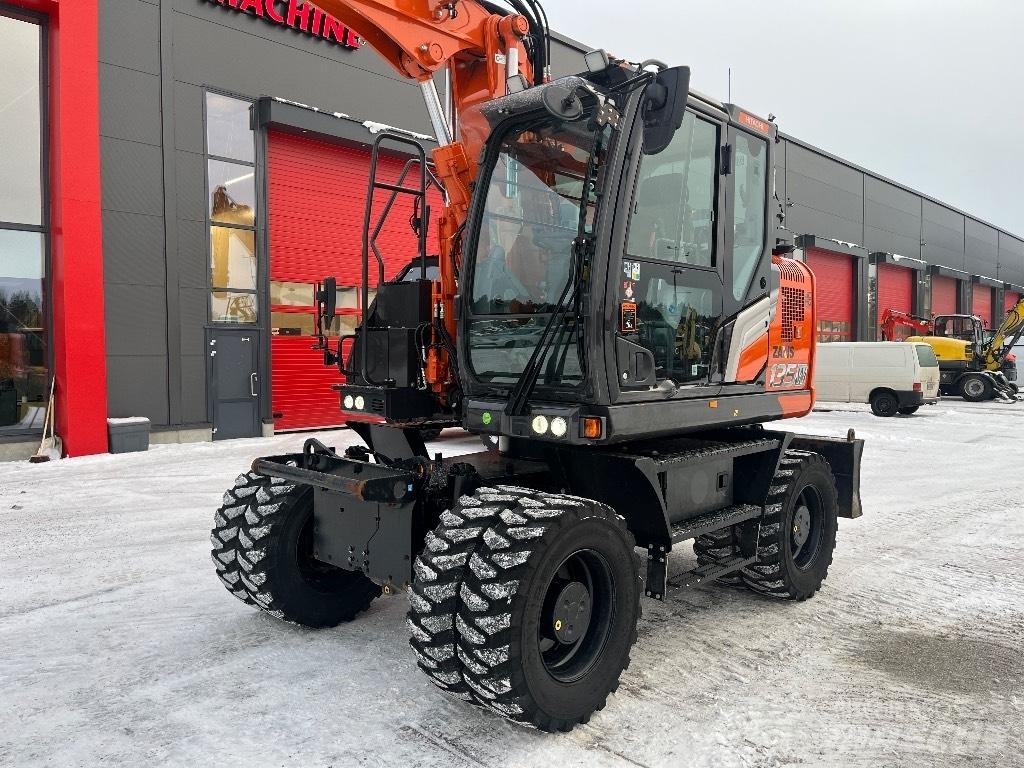 Hitachi ZX 135 W-7 Hjulgravere
