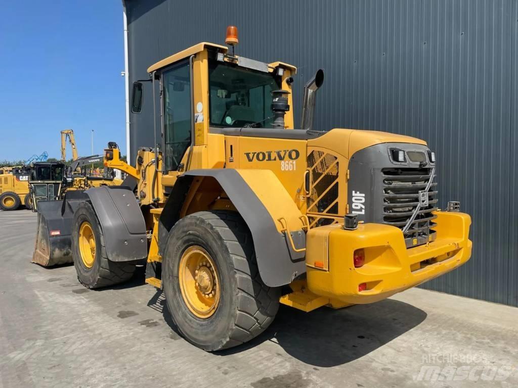 Volvo L90F - 3rd valve Hjullastere