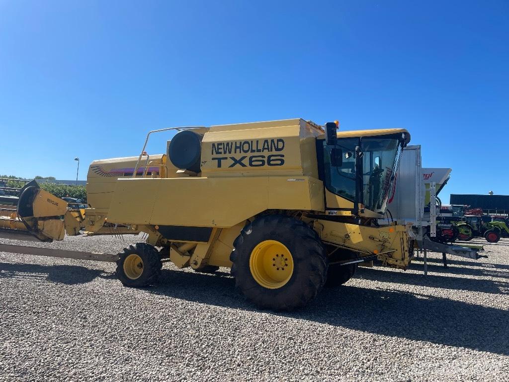 New Holland TX 66 Skurtreskere