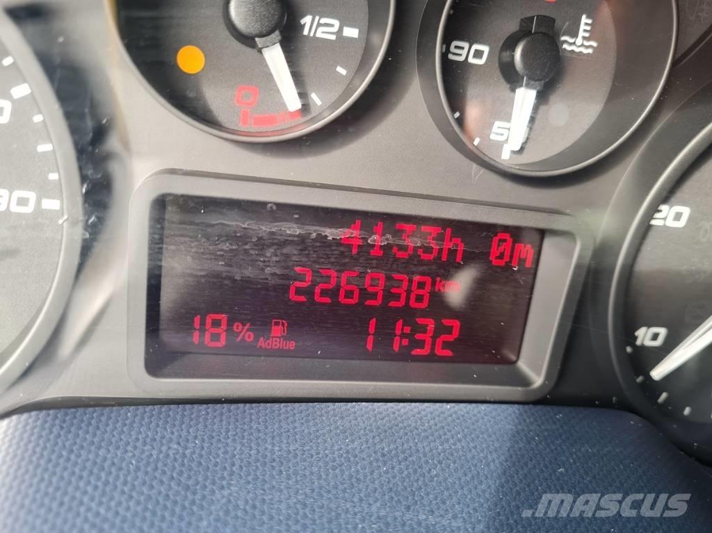 Iveco 70C 18 D brief Minibusser