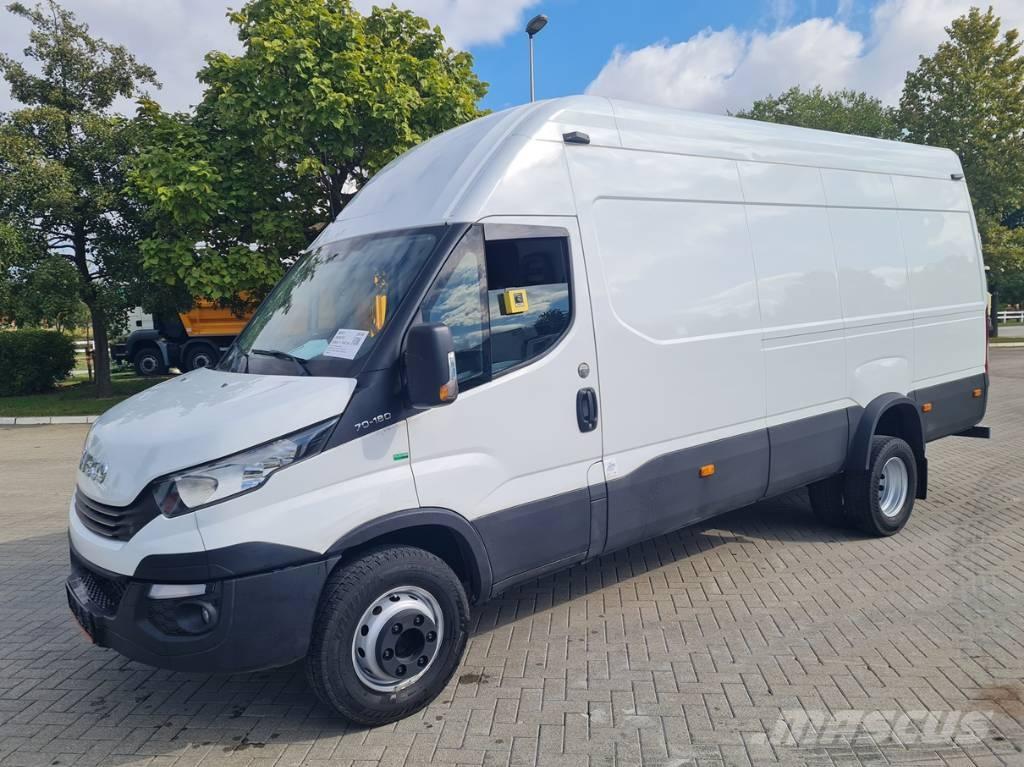 Iveco 70C 18 D brief Minibusser