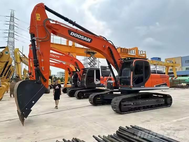Doosan DX300LC-9C Beltegraver