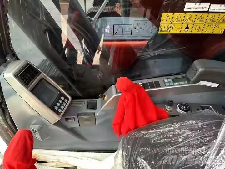 Doosan DX300LC-9C Beltegraver