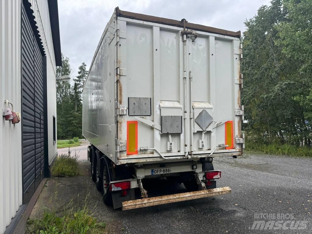 Benalu Perävaunu Tippsemi