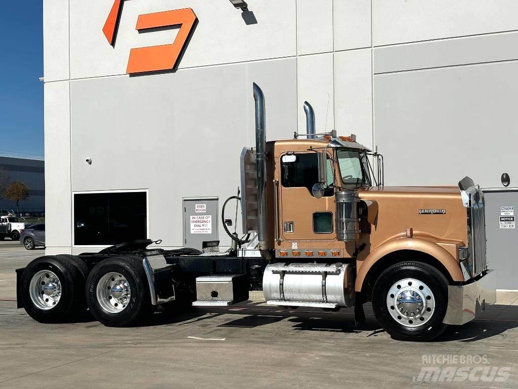 Kenworth W 900 Trekkvogner