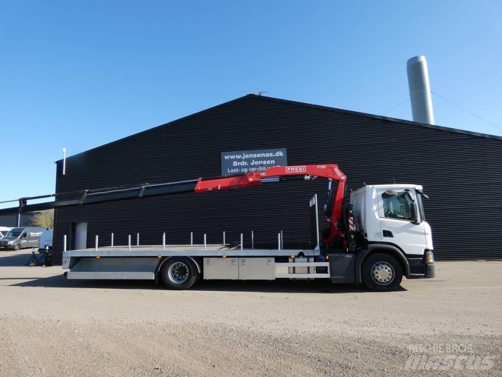 Scania P 220 Kranbil