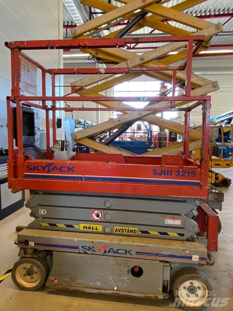 SkyJack SJ 3219 Sakselifter