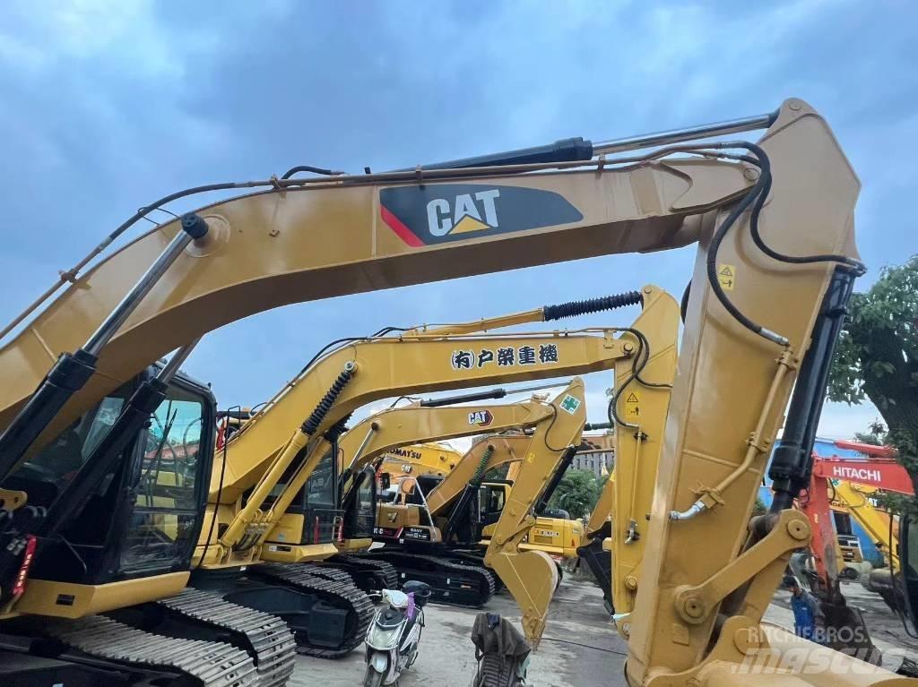 CAT 320 D Beltegraver