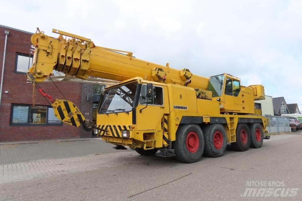 Liebherr LTM 1070-1 Allterreng kraner