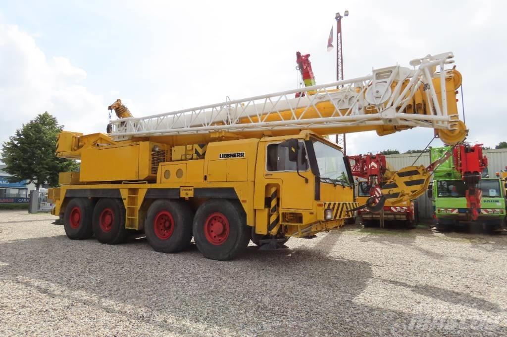 Liebherr LTM 1070-1 Allterreng kraner
