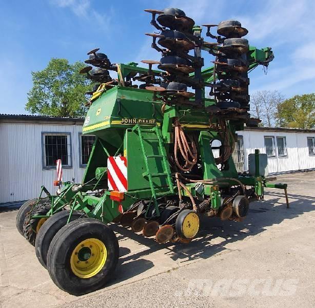 John Deere 750 A Landbruk - Annet