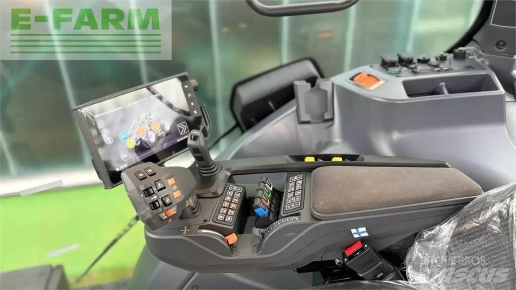 Valtra q 285 Traktorer