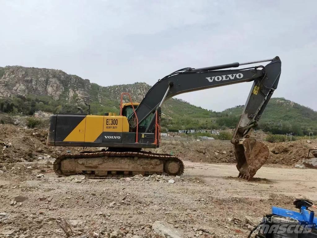 Volvo EC 300 Beltegraver