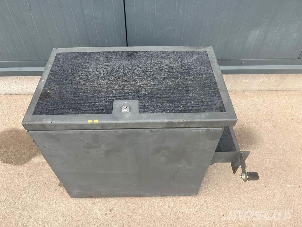 Liebherr / Toolbox Transport - Annet