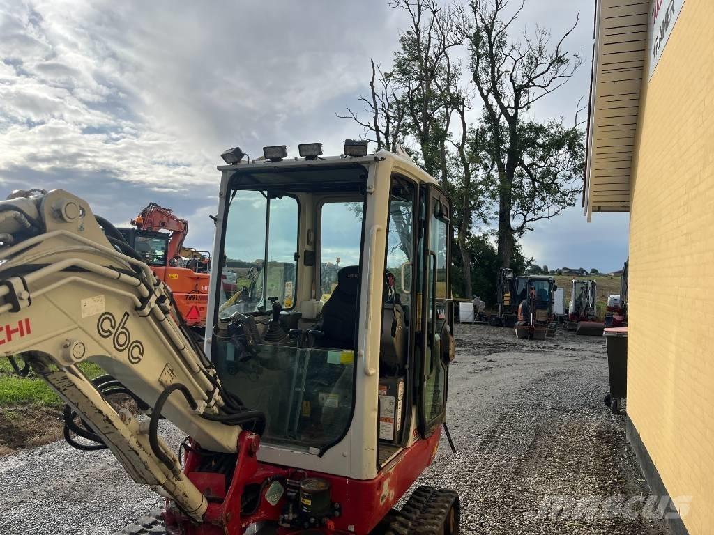 Takeuchi TB 225 Minigravere <7t