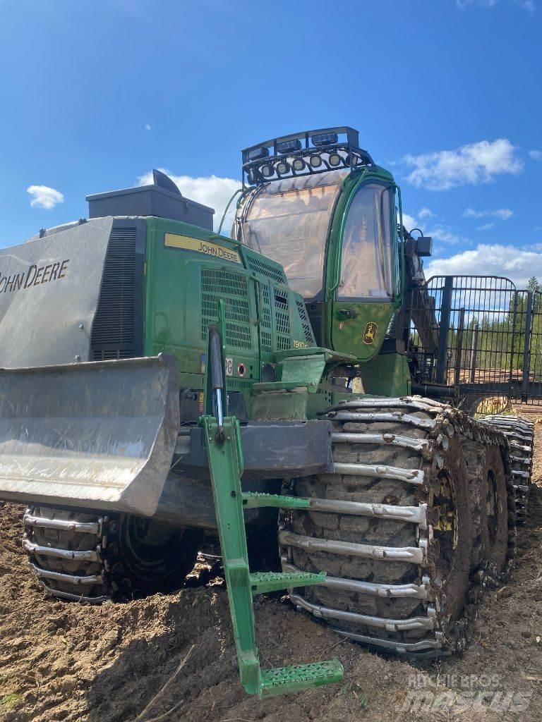 John Deere 1910G Lassbærere