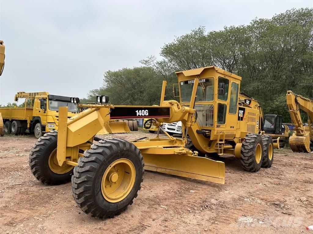 CAT 140 G Veihøvler