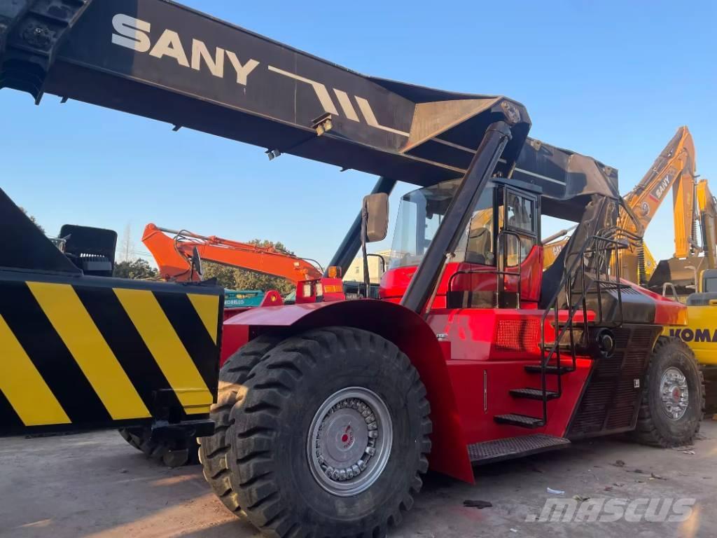 Sany SRSC 45 C30 Reachstackere
