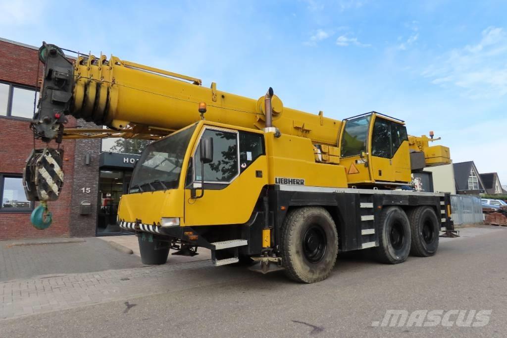 Liebherr LTM 1055-1 Allterreng kraner