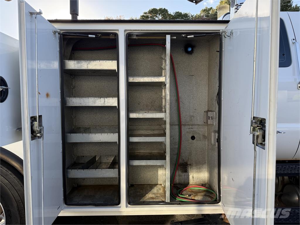 Ford F750 Kommunalt / generelt kjøretøy