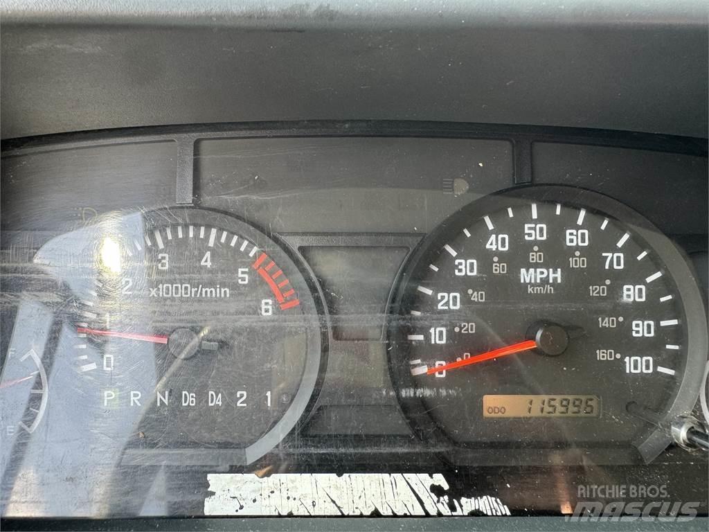 Isuzu NPR HD Tippbil
