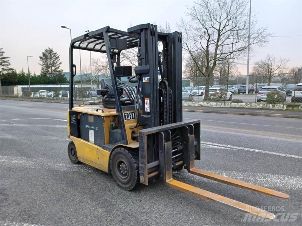 CAT EP25K Gaffeltrucker - Annet