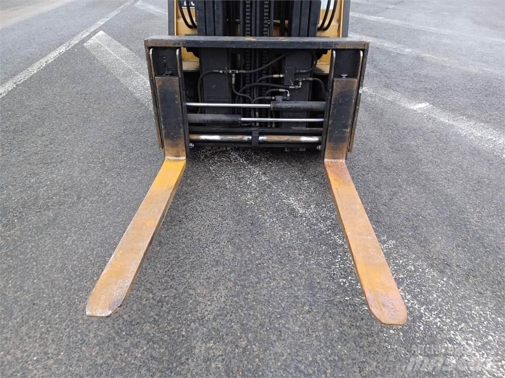 CAT EP25K Gaffeltrucker - Annet