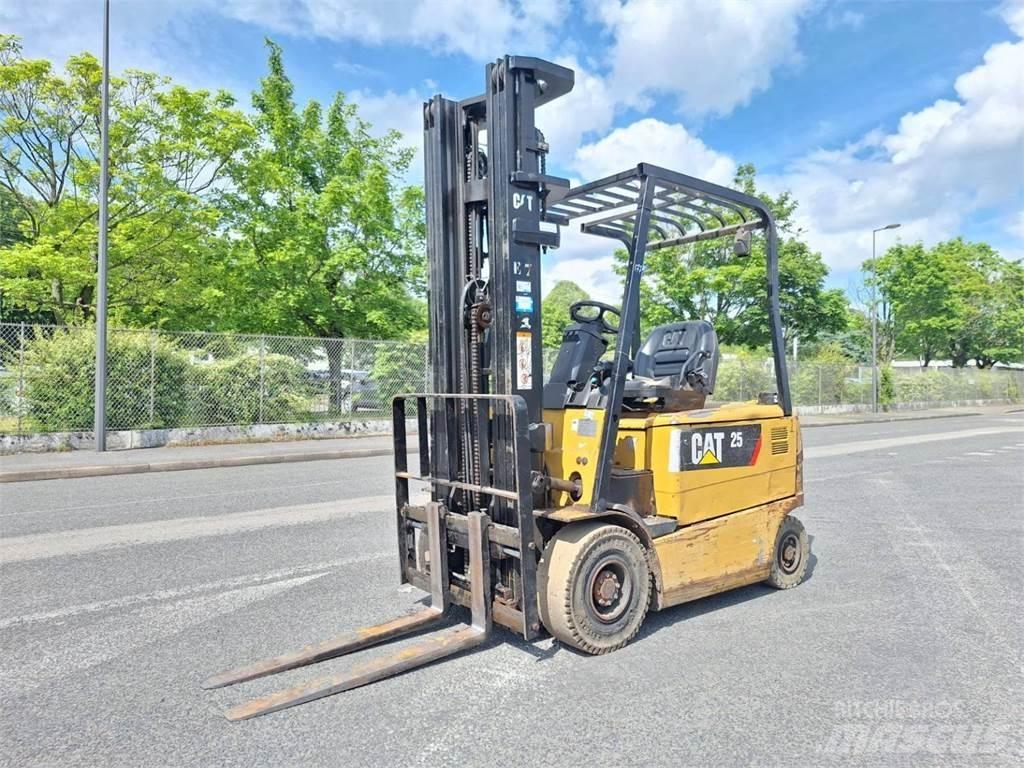 CAT EP25KP Gaffeltrucker - Annet