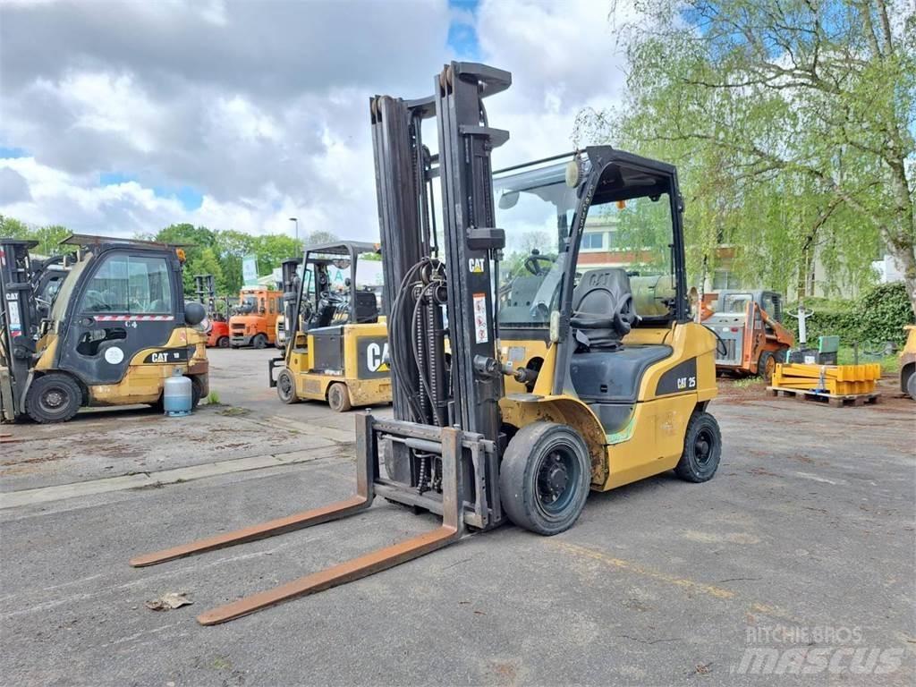 CAT GP25N Gaffeltrucker - Annet
