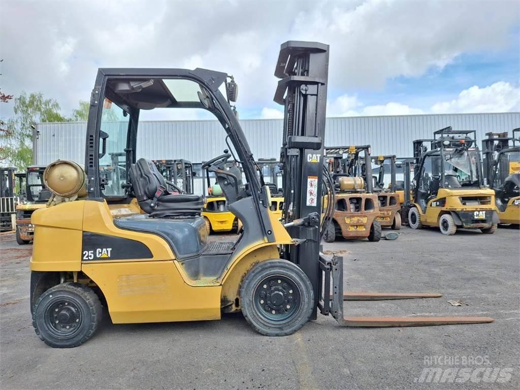 CAT GP25N Gaffeltrucker - Annet