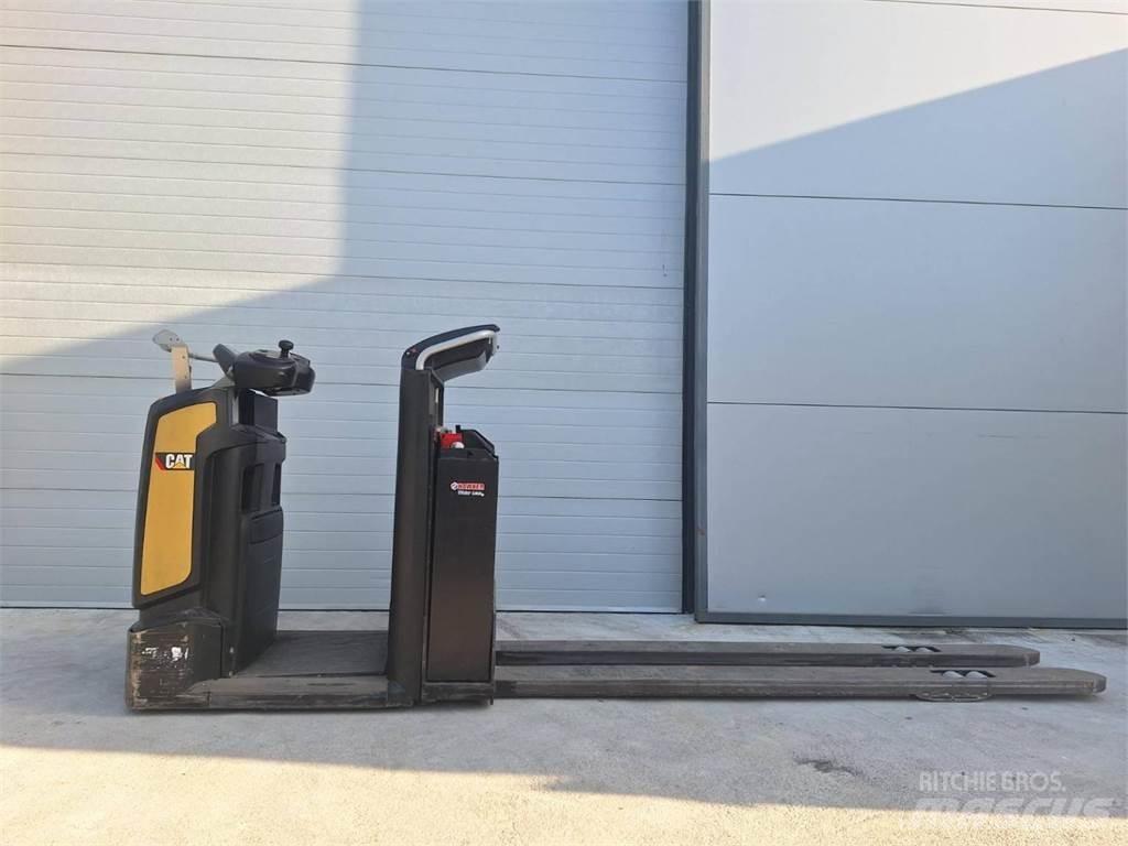 CAT N020NE Lavtløftende plukketruck
