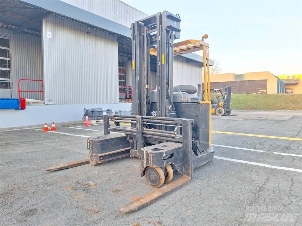 CAT NRM20K Skyvemasttruck