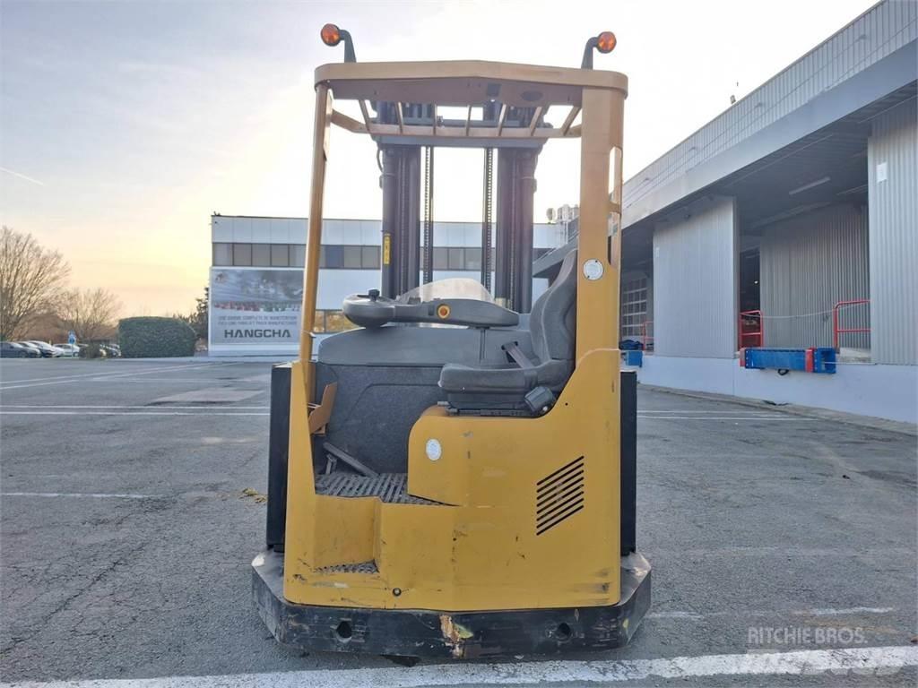 CAT NRM20K Skyvemasttruck