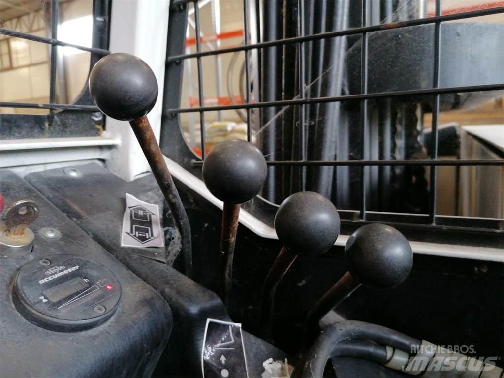 Combilift ESA30 Sidelaster