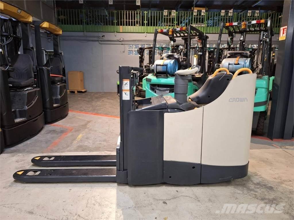Crown DT3040 Stablere