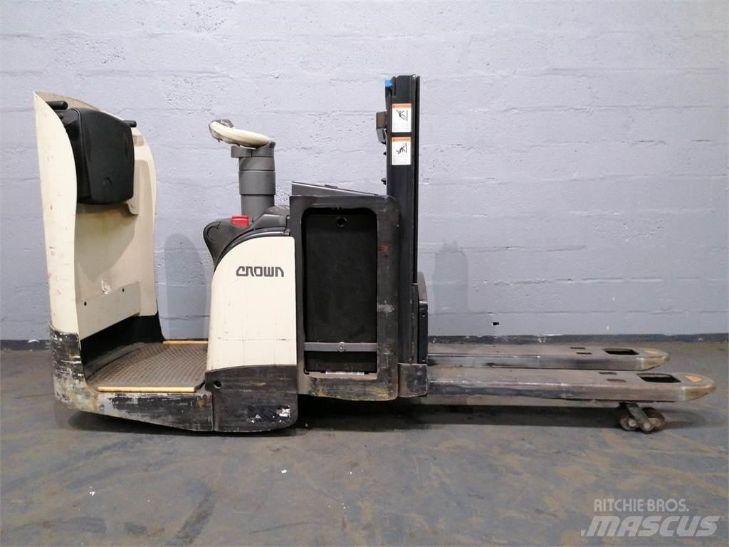 Crown DT3040 Stablere