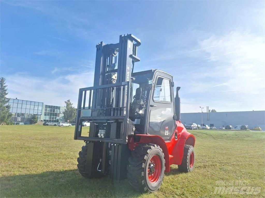 Hangcha TT25-2 Terrenggående gaffeltruck